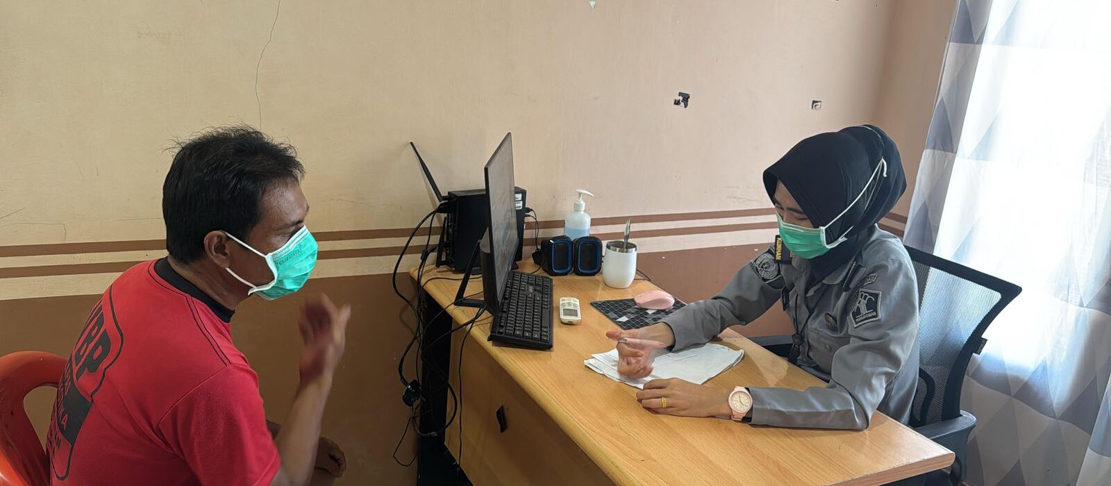 Pastikan Kesehatan Warga Binaan Prima, Klinik Pratama Lapas Narkotika Karang Intan Lakukan Rawat Jalan bagi WBP