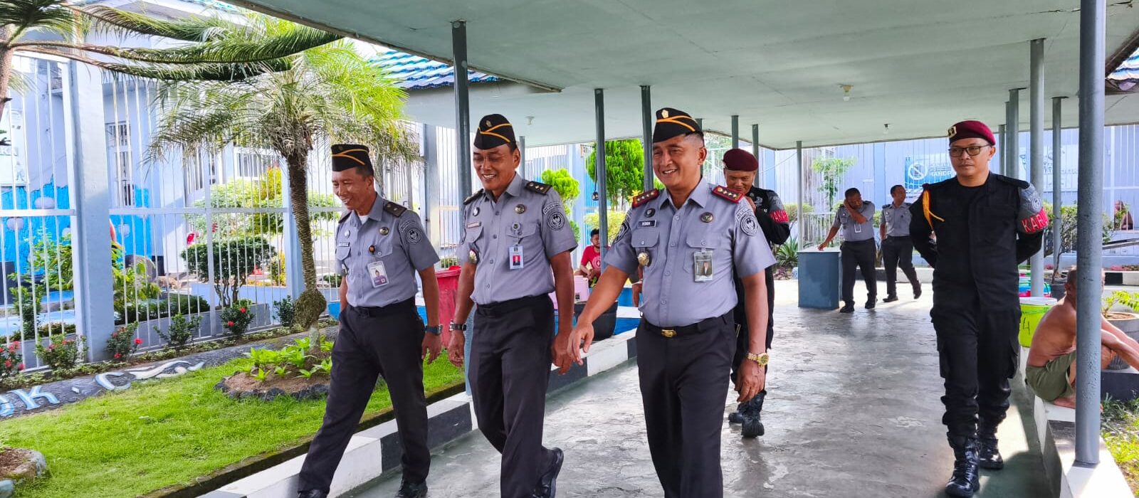 Kalapas Pimpin Kontrol Keliling, Perkuat Deteksi Dini di Lapas Narkotika Karang Intan